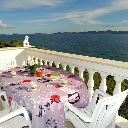 Apartment-vlahov Apartament *