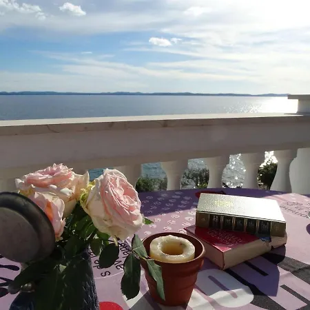 Apartment-vlahov Lägenhet